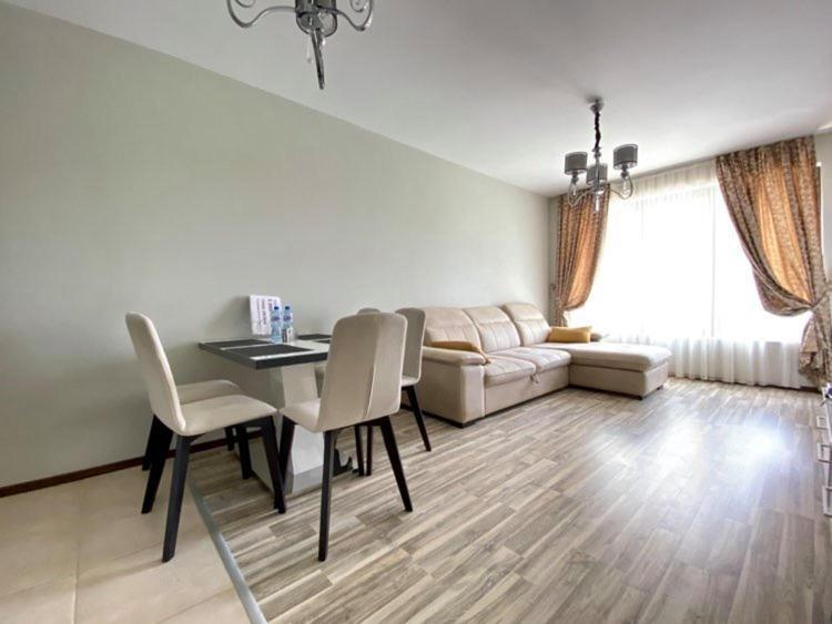 Green Paradise Deluxe Apartments Primorsko Exterior photo