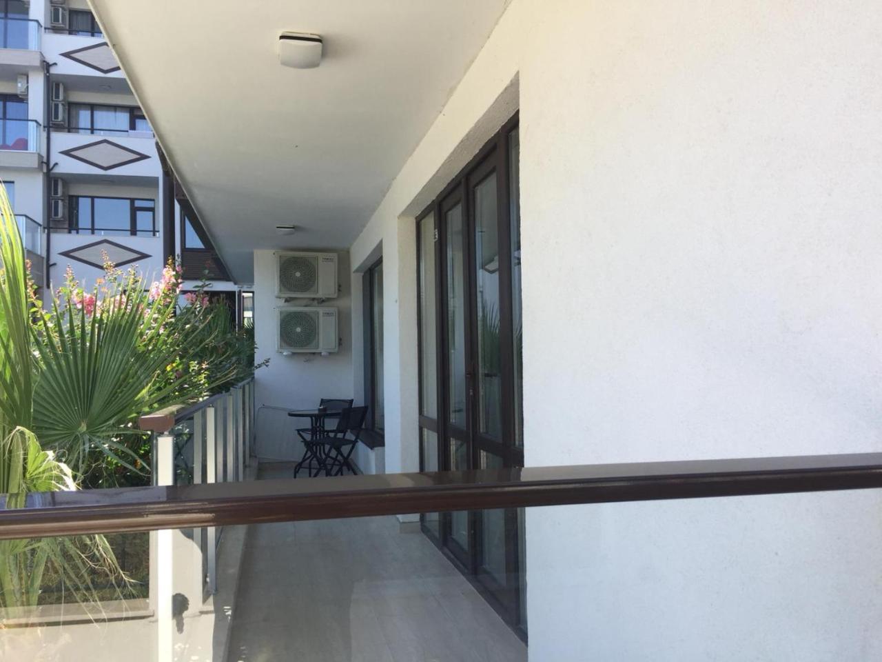 Green Paradise Deluxe Apartments Primorsko Exterior photo